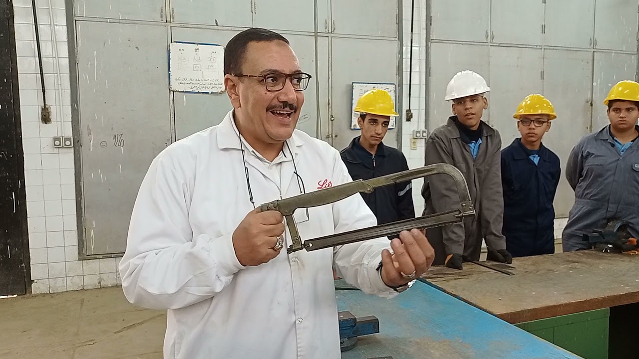 الحلقة الرابعة لشرح تمرين النشر عملى وشرح أجزاء المنشار اليدوى الحدادى
