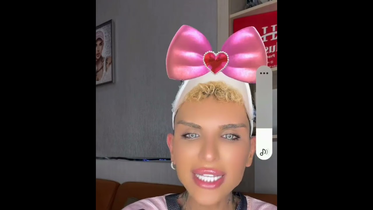 Velizar oynuna qatılanlarla gülüş dolu anlar😃😃😃😃İştirahkılarla maraqlı söhbetler😅😅