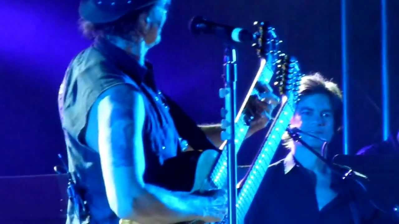 Richie Sambora - The Answer , Living on A Prayer Live in Berlin Huxleys Neue Welt
