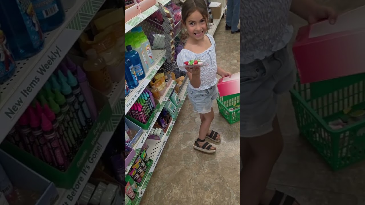 $11 secret Santa with friends ❤️