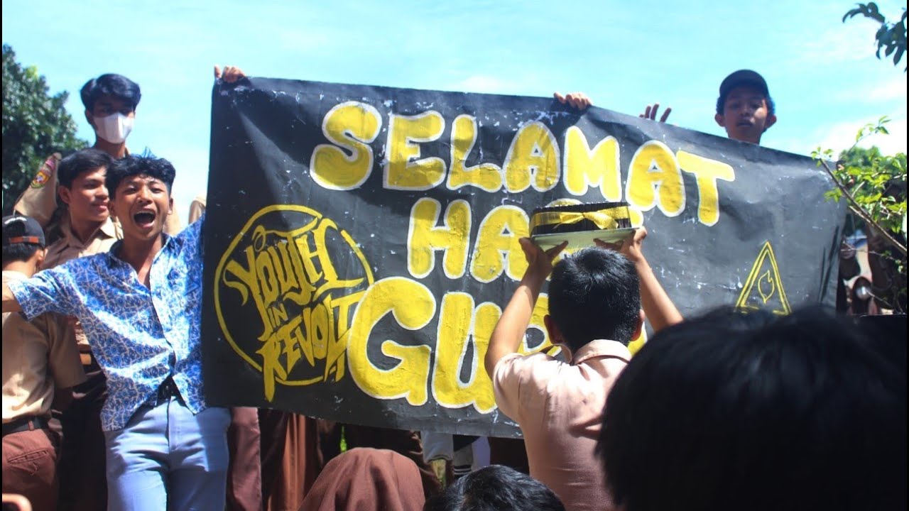 PRANK HARI GURU!!! - KEMERIAHAN MEMPERINGATI HARI GURU NASIONAL | SMAN 1 MEGAMENDUNG