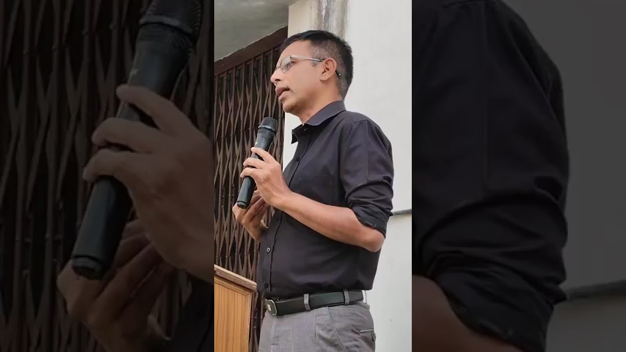 कलेक्टर श्री सुधीर कुमार कोच्चर द्वारा परीक्षा प्रबंधन पर चर्चा।।