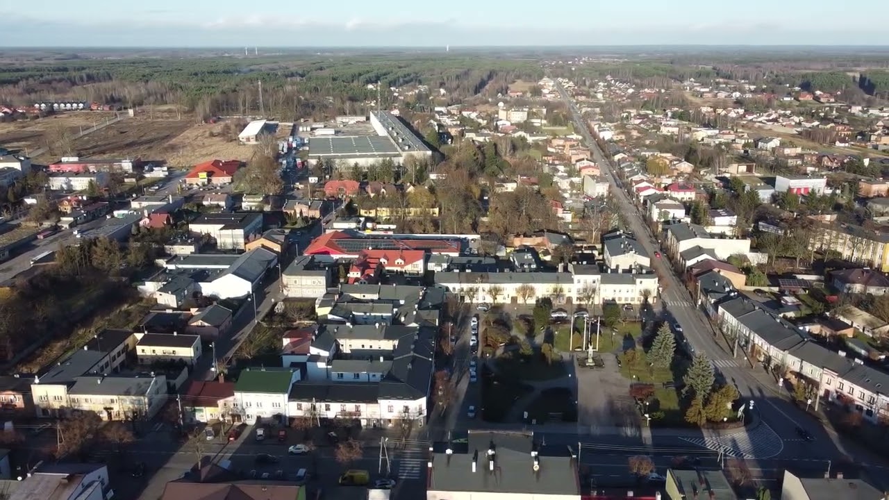 Zel&oacute;w zimą, ale w słońcu - dron 14.01.2023