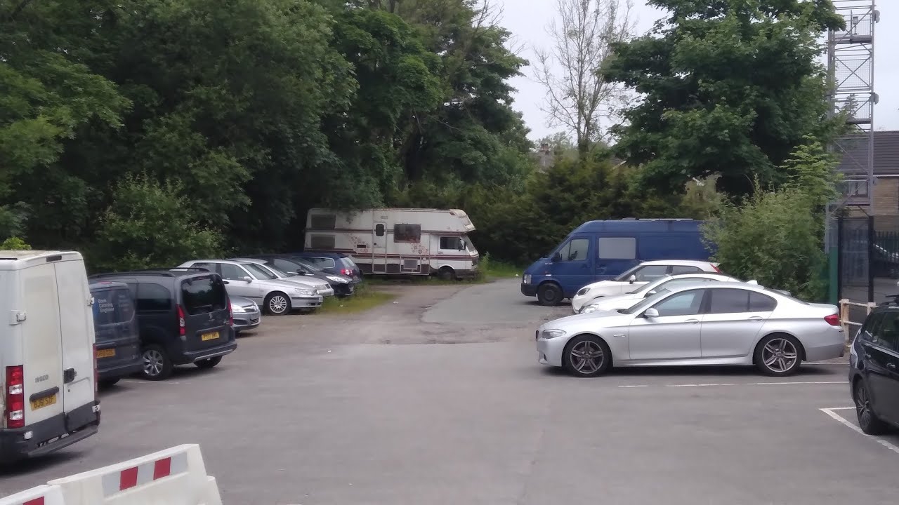 pub car park or car graveyard you decide #highpeak #automobile #ramblers #car #cars