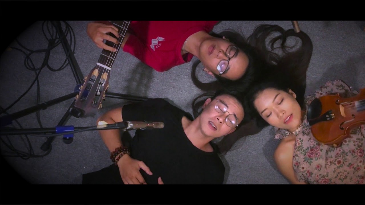 Đông Hùng Ft Hoàng Phương Trà My Ft Ngô Hoàng Huy - Đêm Nằm Mơ Phố ( st : Việt Anh ) | Acoustic