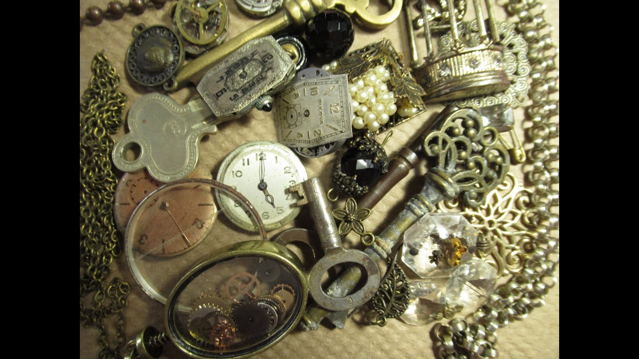 Steampunk jewelry, what is it and what supplies can you use to make it