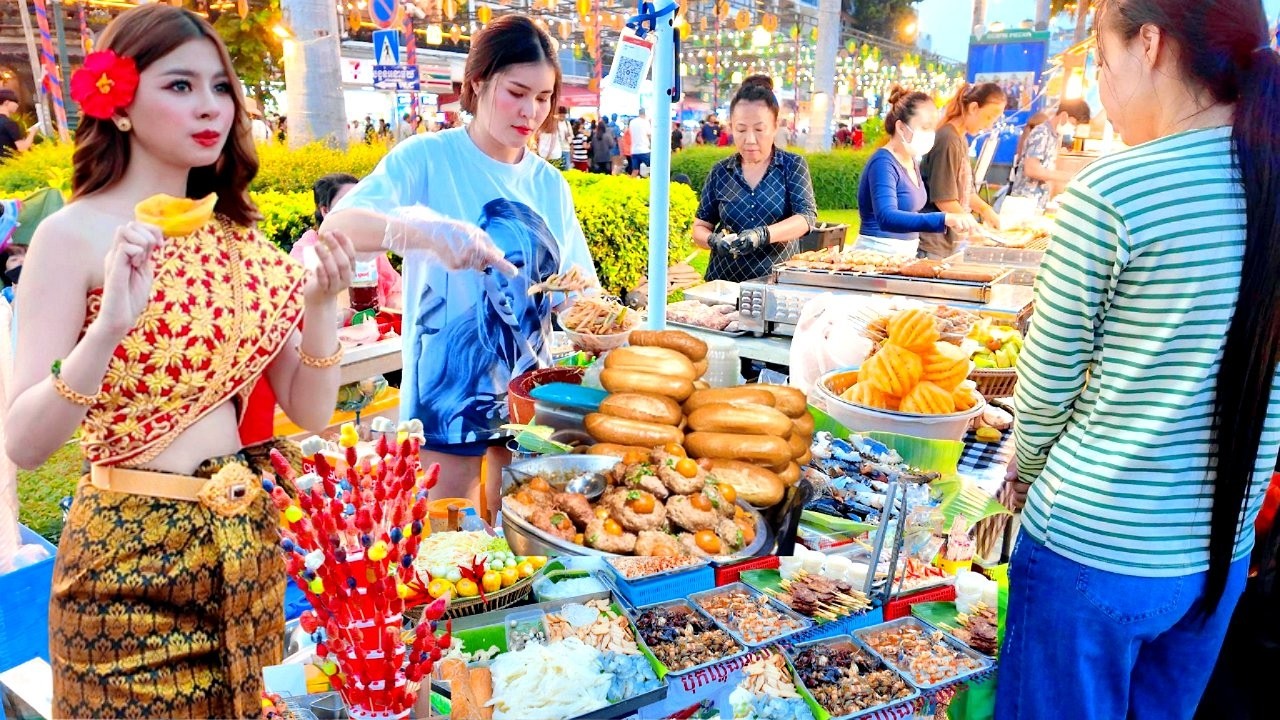 Best CAMBODIAN Street Food 2026! Amazing Walking Tour at Riverside Food Market, Phnom Penh City