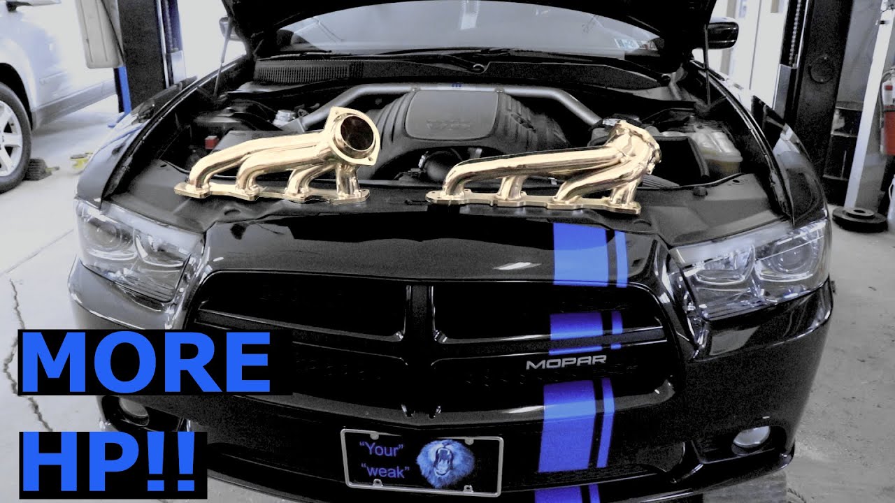 Короткие коллекторы BBK на Dodge Charger 5,7 л 2011 года