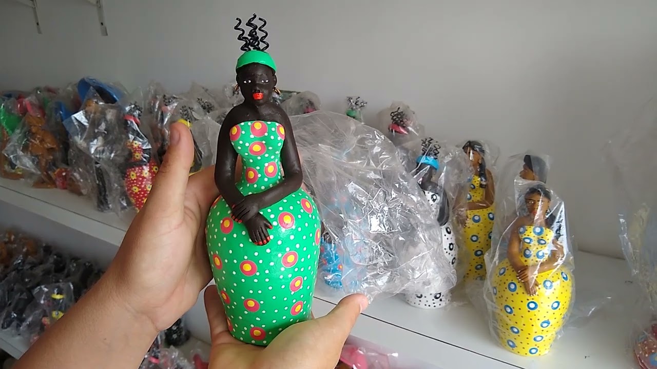 como se faz as Bonecas de Barro (lindo trabalho)
