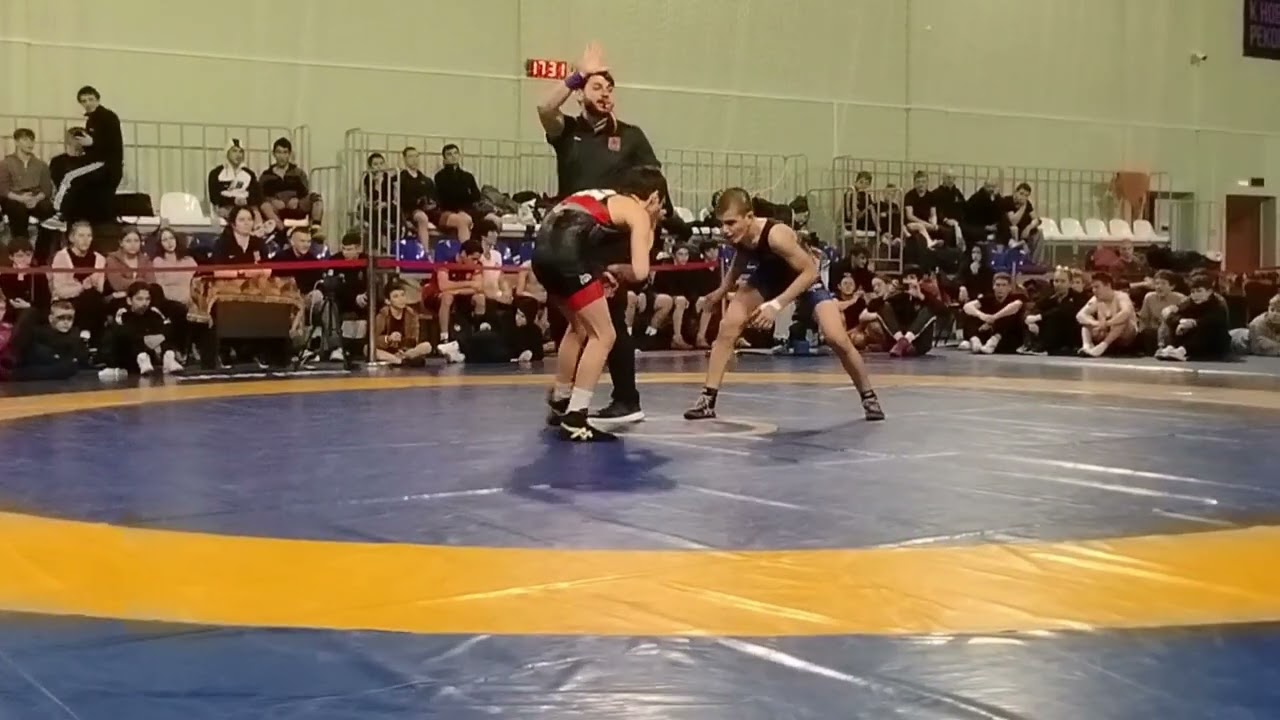 Джуликян Гагик (МОС) - Джамалутдинов Шахапбаз (ДАГ) 