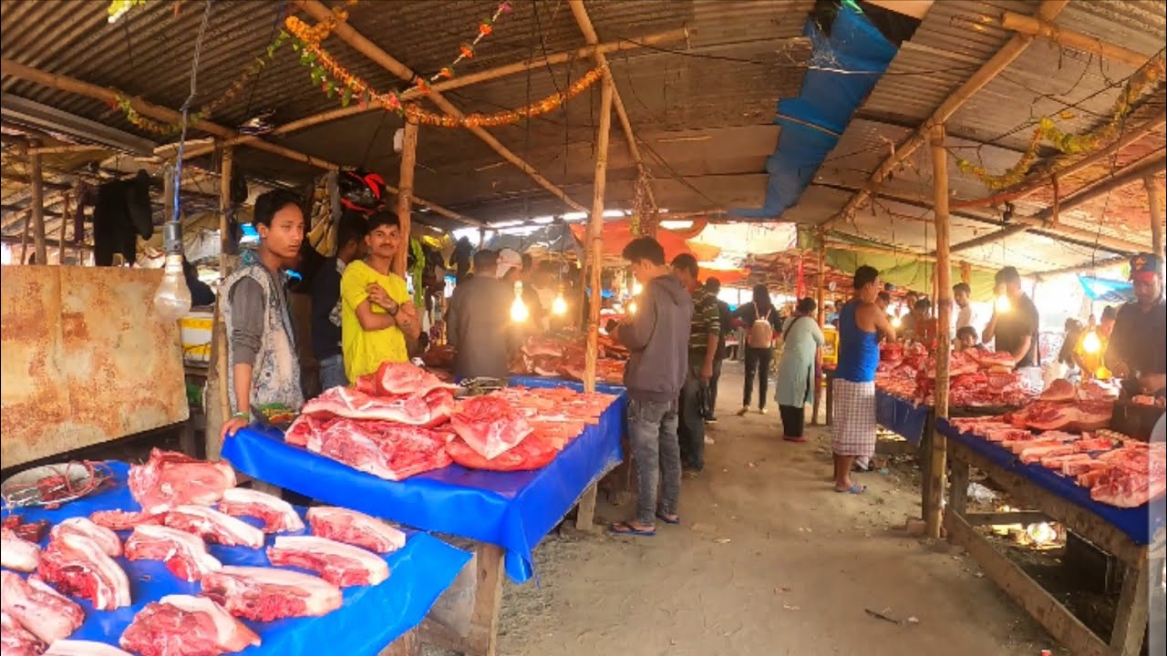 Garchuk meat market  ( India , Assam , Guwahati )