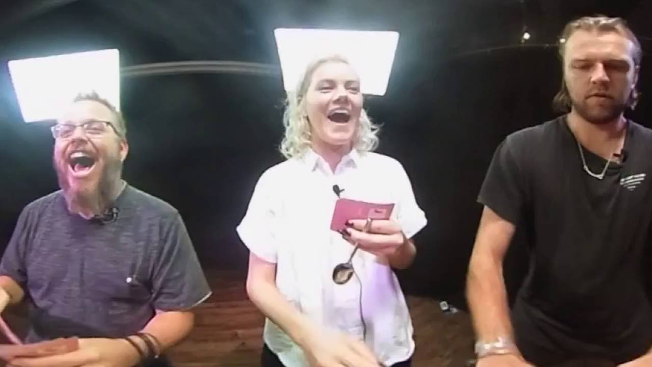 Hillsong United Takes Us On in a Game of Spoons in 360