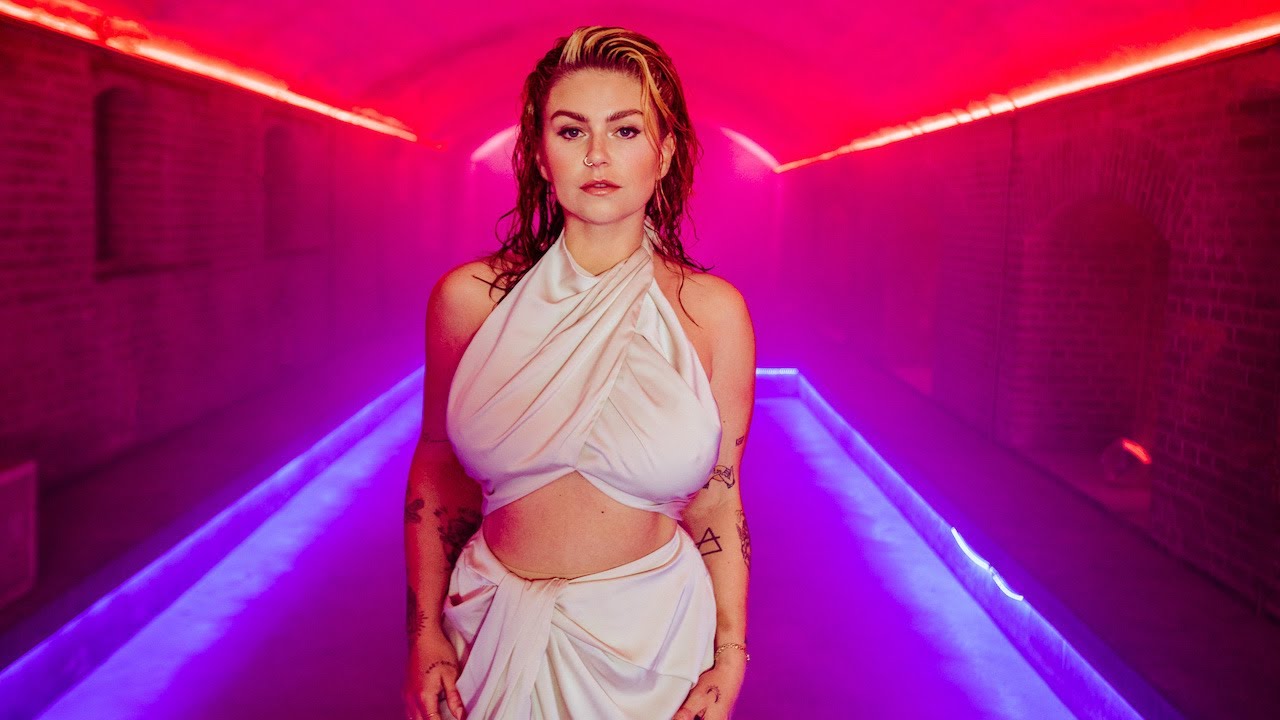 Roxeanne Hazes - Signalen