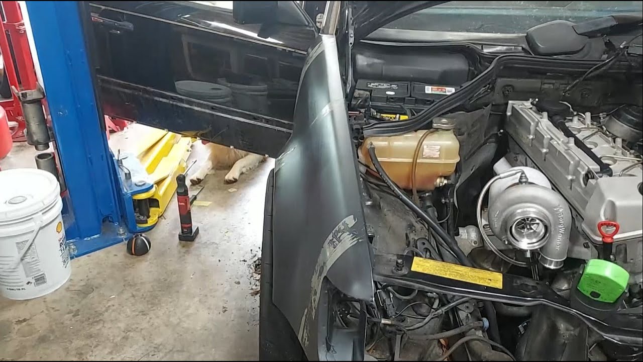 1995 E300 Racecar Part 15 - E500 Fenders!!!