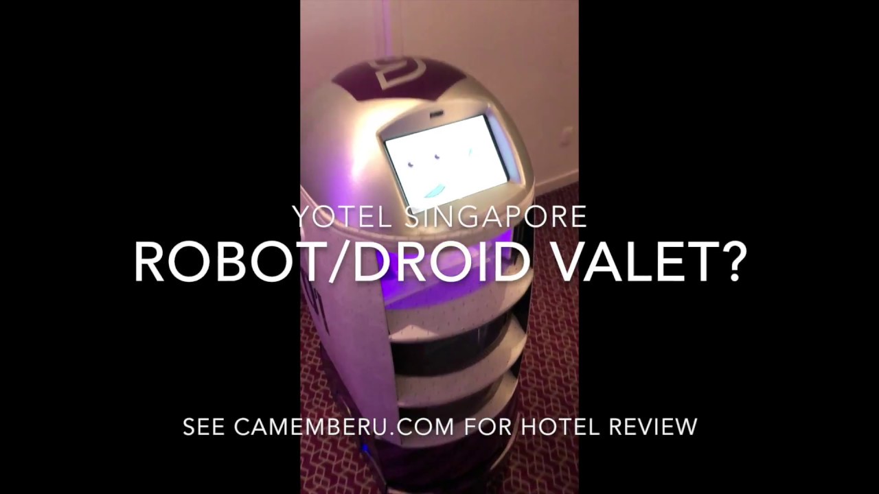 Awesome Robot Droid at Yotel Singapore