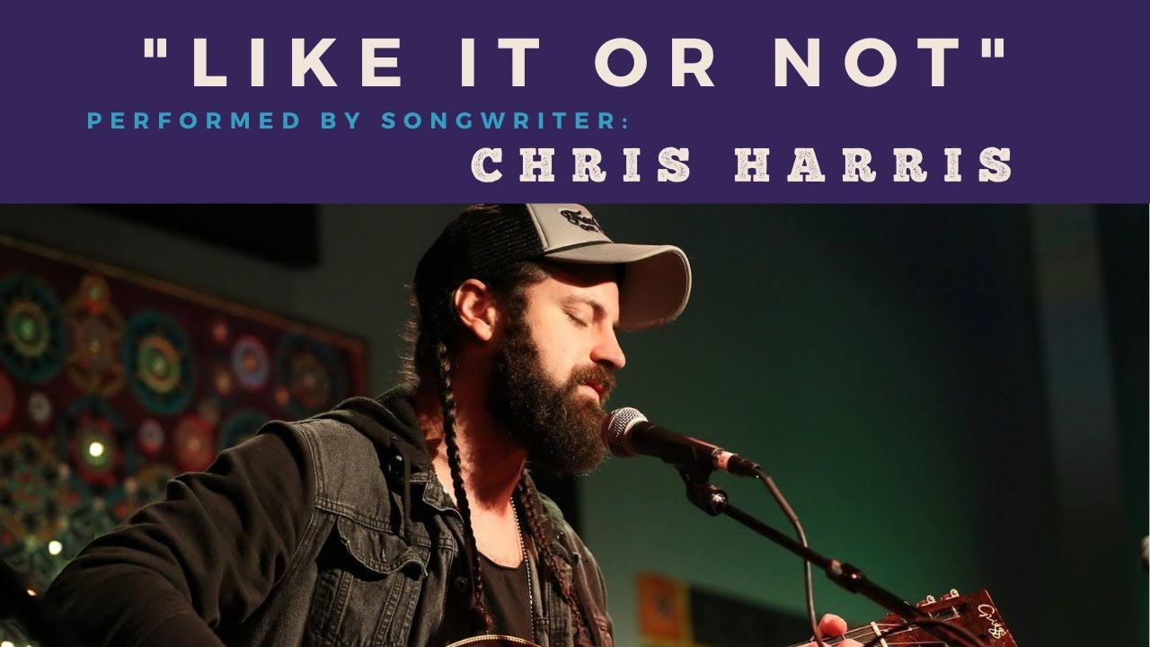 Chris Harris Performs 