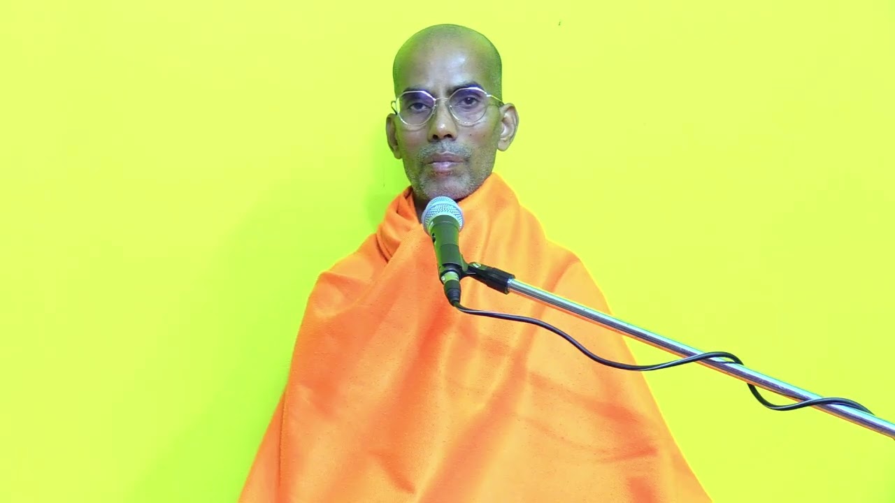 अज्ञानी व्यक्ति दूसरों को मूर्ख कहता है ज्ञानी योगी हीरा कहते हैं - स्वामी मुक्तानन्द 