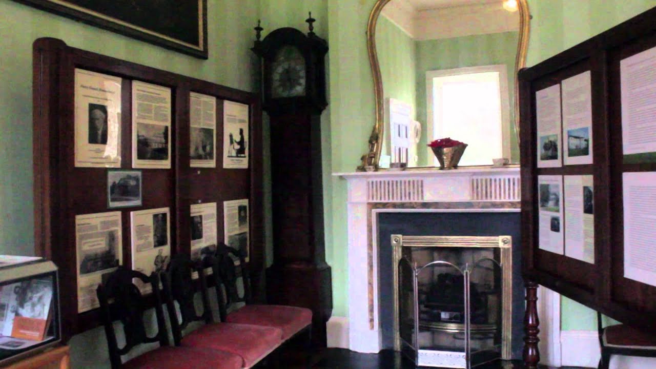 CastleCoote House