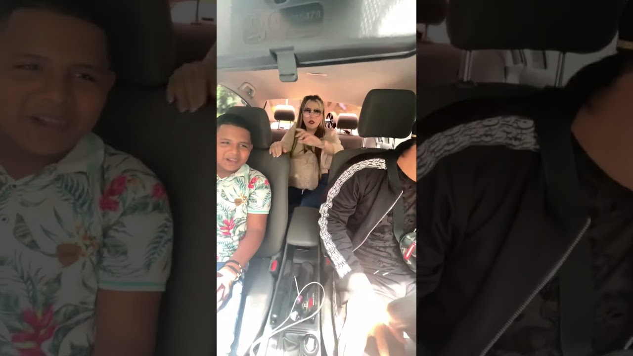 Haciendo una broma a mi madrina
