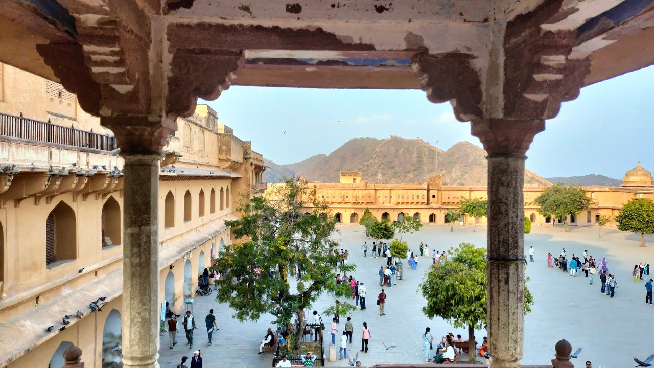 Amer fort 🚩 ( jaipur_rajasthan )  Amer fort ke andar ghume aur Mata Kali ke darshan kiye 🙏