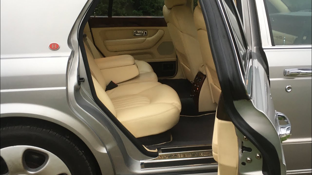Bentley Arnage Green Label. Short run out with cab view.