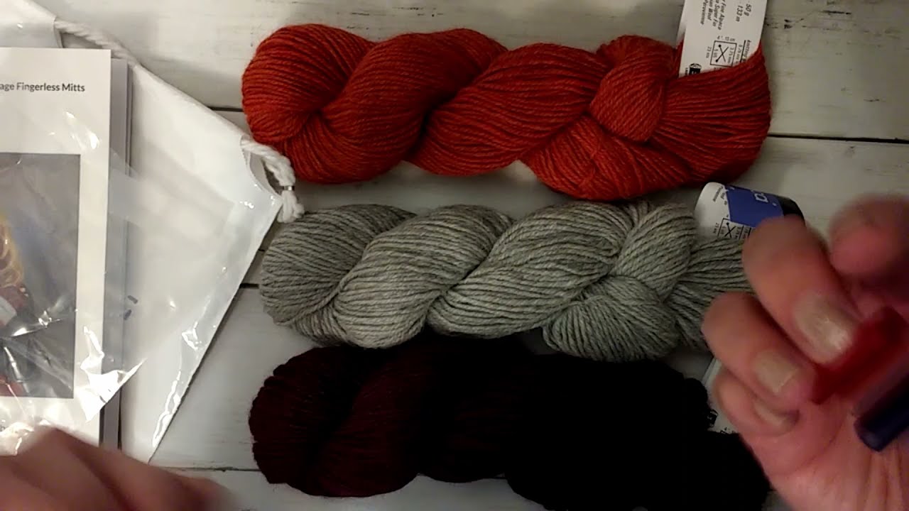 Kelley's Knit Club Unboxing 11/21 😁