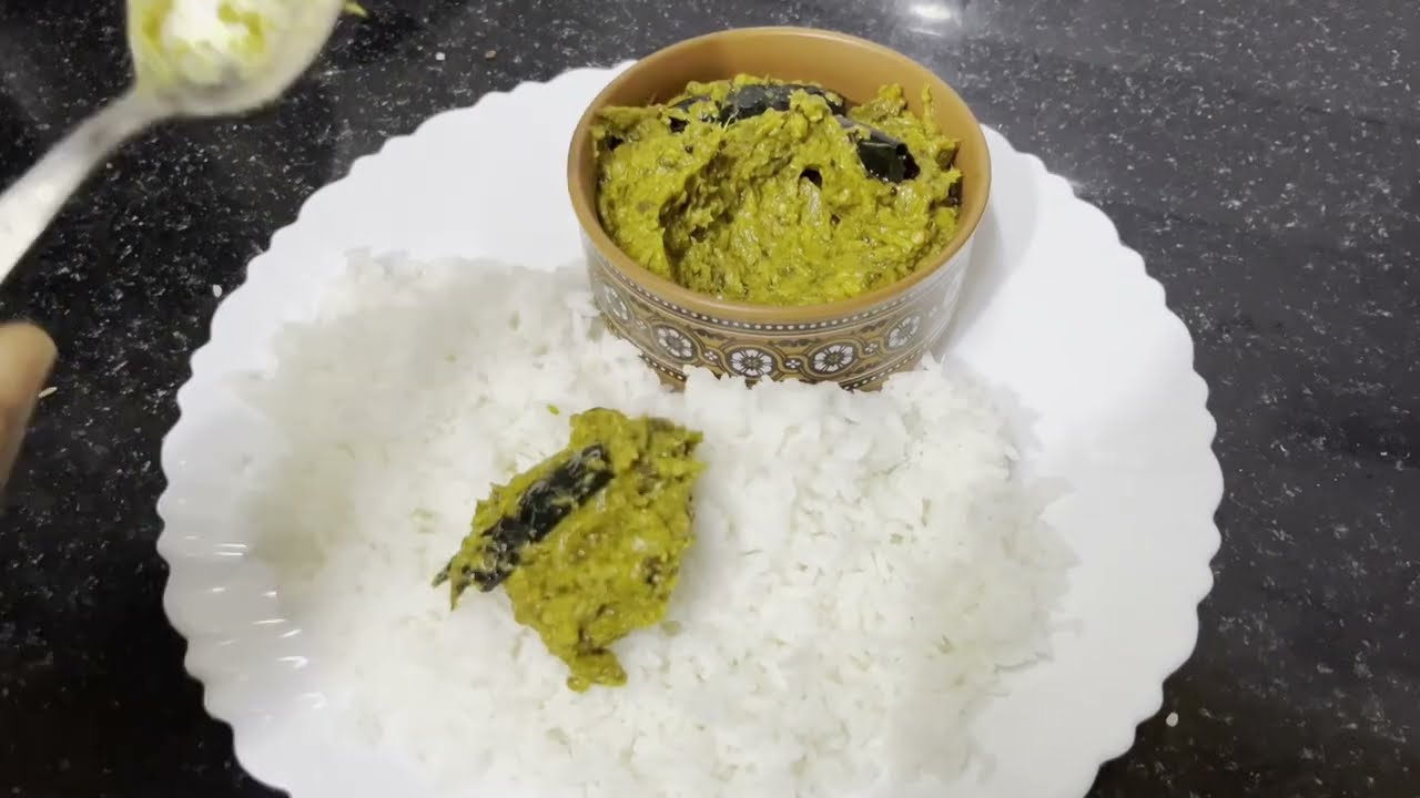 Mentham Kura Pachadi Recipe | Andhra Style Fenugreek Leaves Chutney | Easy & Healthy