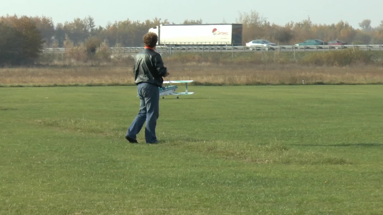 Loty modelem Ultimate - docieranie silnika