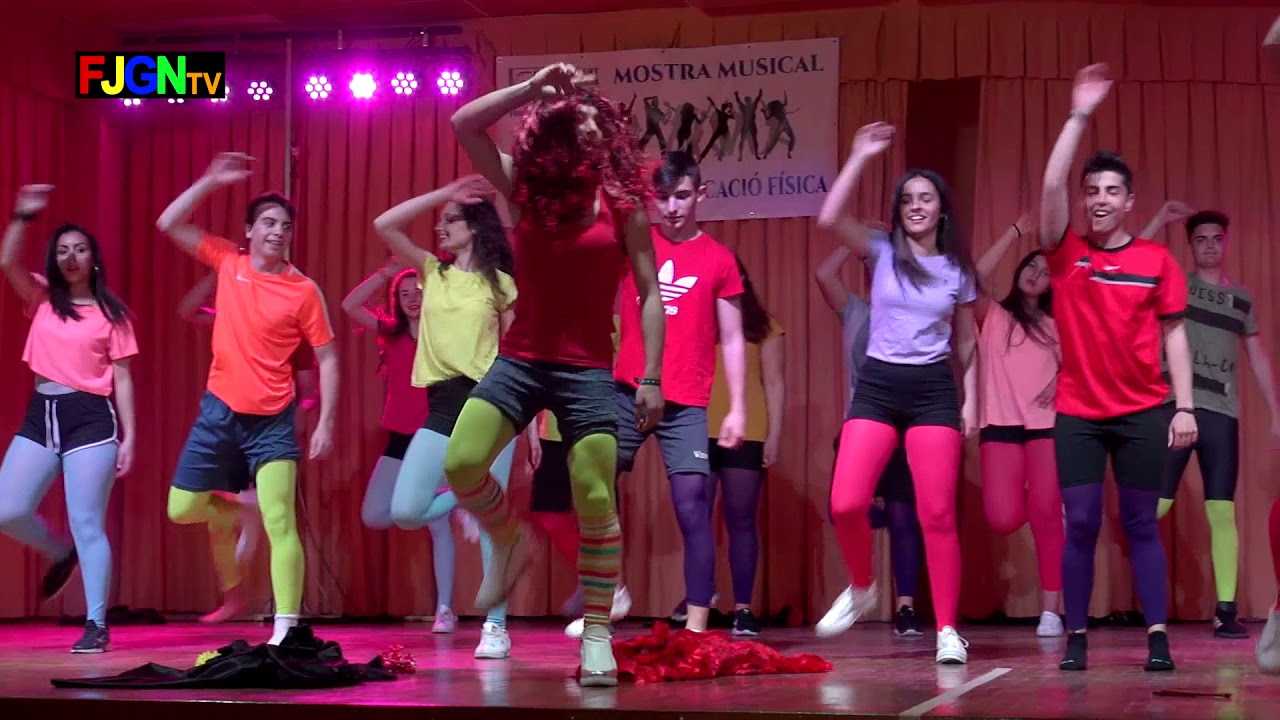 07. Malamente - Sarandonga - Times Goes By Con Loli - Bailes Educacion Fisica 2019 IES Nules