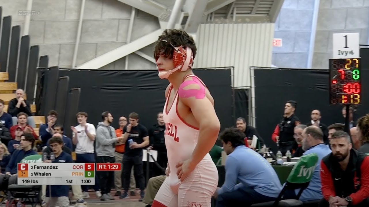 149lbs Ethan Fernandez (Cornell) vs Ty Whalen (Princeton)