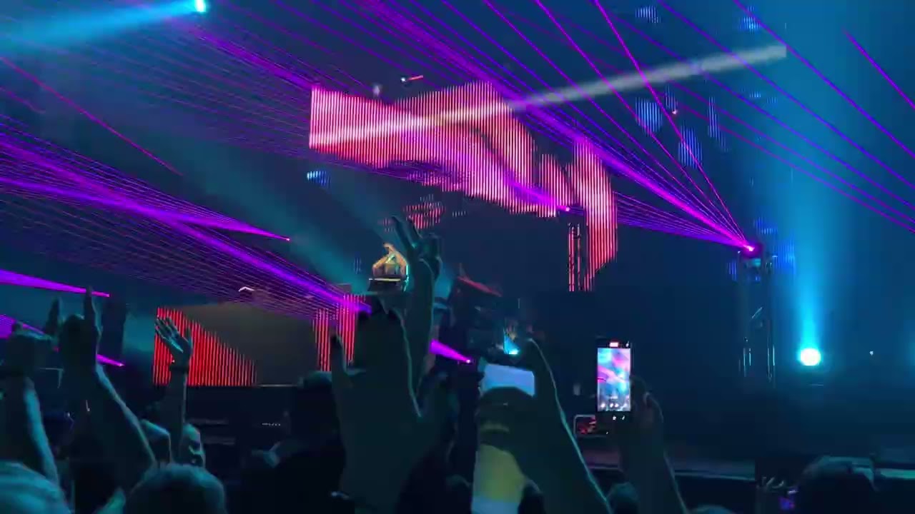 Paul van Dyk @ Uber Music Hall Berlin 2026 / We are alive