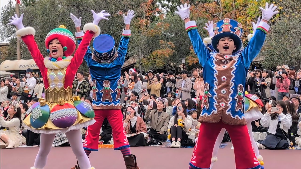 【11/16(土)公演】ディズニー・クリスマス・ストーリーズ 1st ミキフレフロート 🍪ダンサーさんメイン