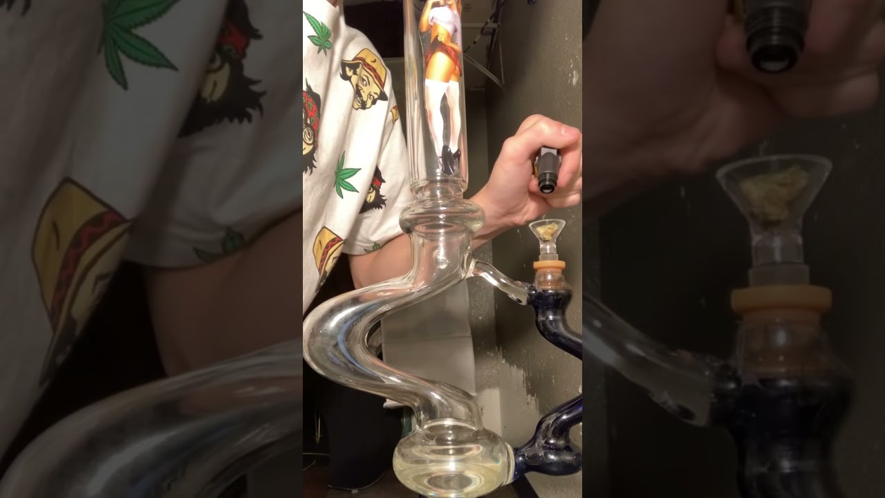 Fat bong rip pt.3