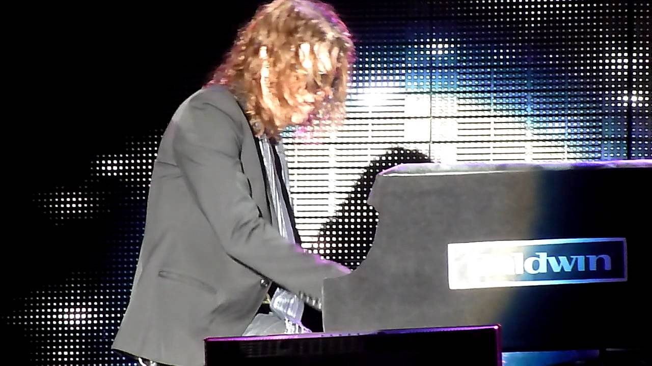 Guns N' Roses - Dizzy Reed Piano Solo - Live HD 5-26-13