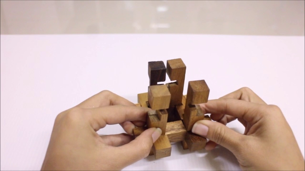 Woody's puzzle "lock it up"