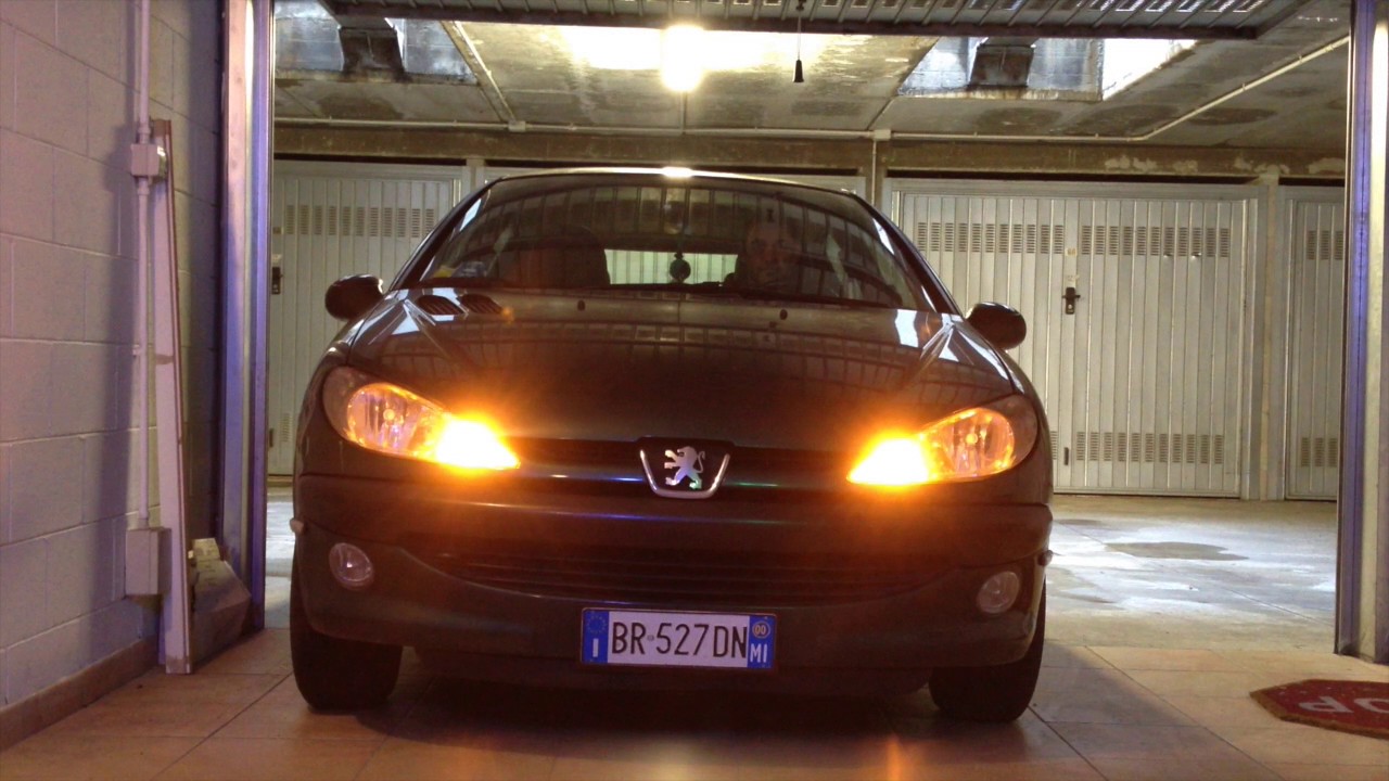 Peugeot 206 custom front  light