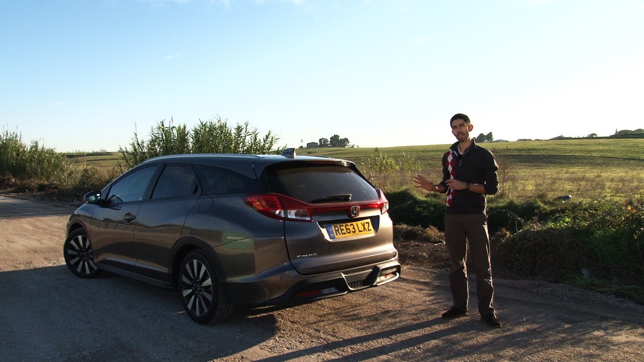 Honda Civic Tourer | Prova su strada della station wagon giapponese