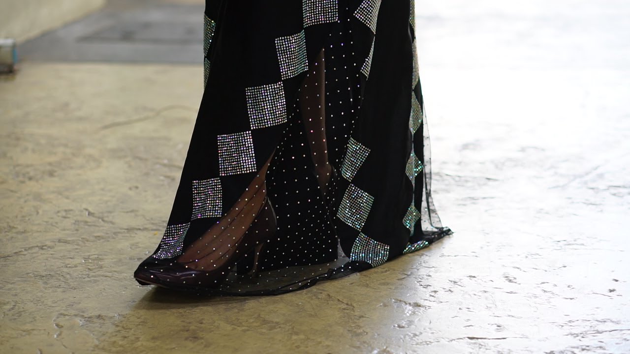 The Peek-A-Boo Detail | RF Visual | SABR Collection