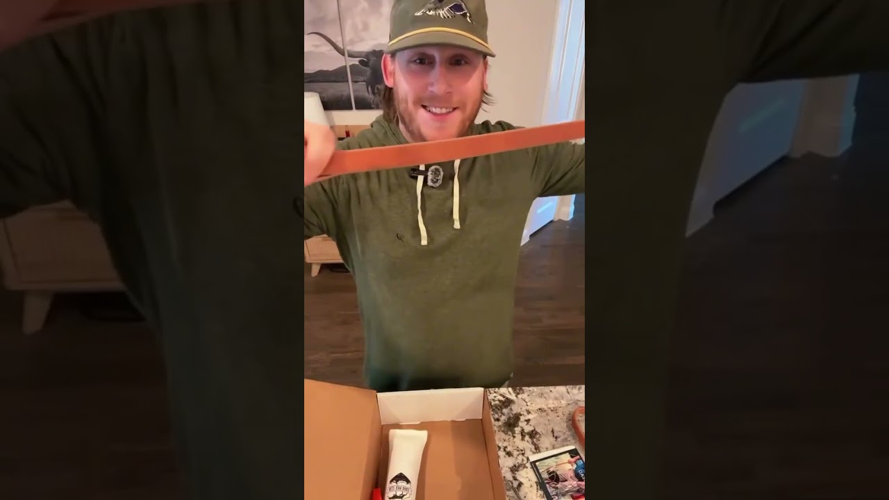 Nothing better than seeing happy customers unbox our 𝙝𝙖𝙣𝙙𝙢𝙖𝙙𝙚 𝙙𝙤𝙜 𝙩𝙧𝙖𝙞𝙣𝙞𝙣𝙜