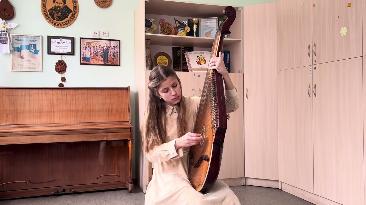 Лисогор Аліна. Д. Штейбельт, пер. С. Овчарової «Сонатина» I та II частини
