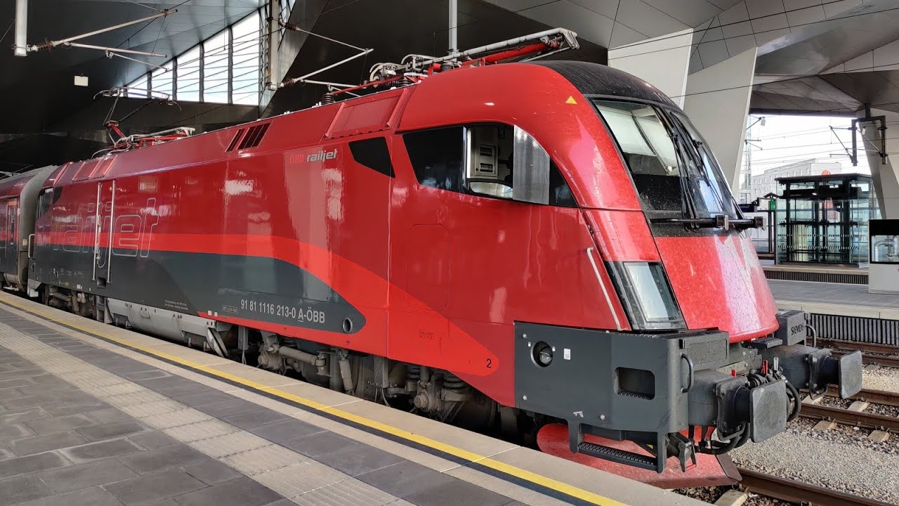 &Ouml;BB Taurus 1116 213 departing Vienna main station with a nice tone ladder, AT 01/08/2022