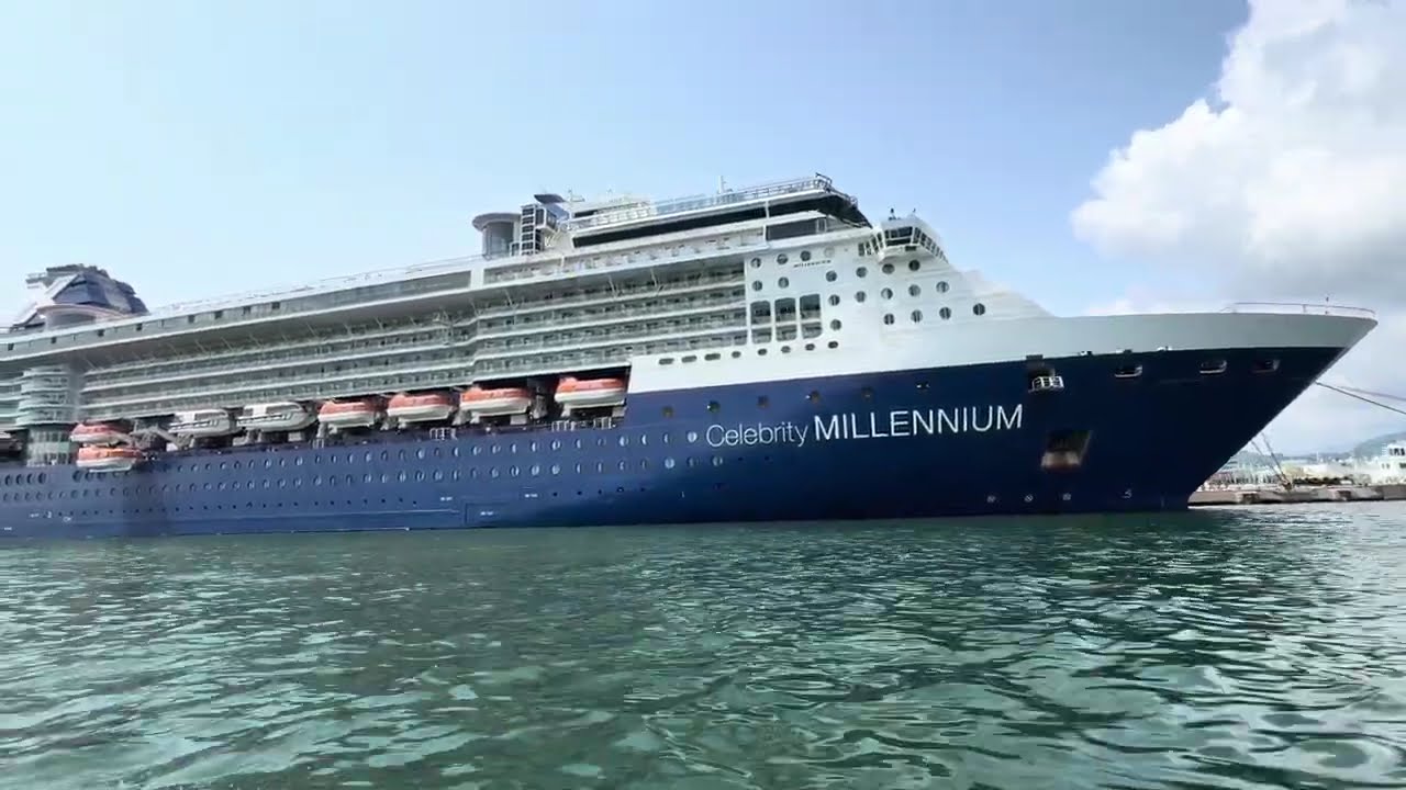 250407Celebrity millennium in Simizu port ,Sizuoka Japan　　　　　　　　　　　　　　　セレブリティ　ミレニアム　清水港寄港　2025年4月7日