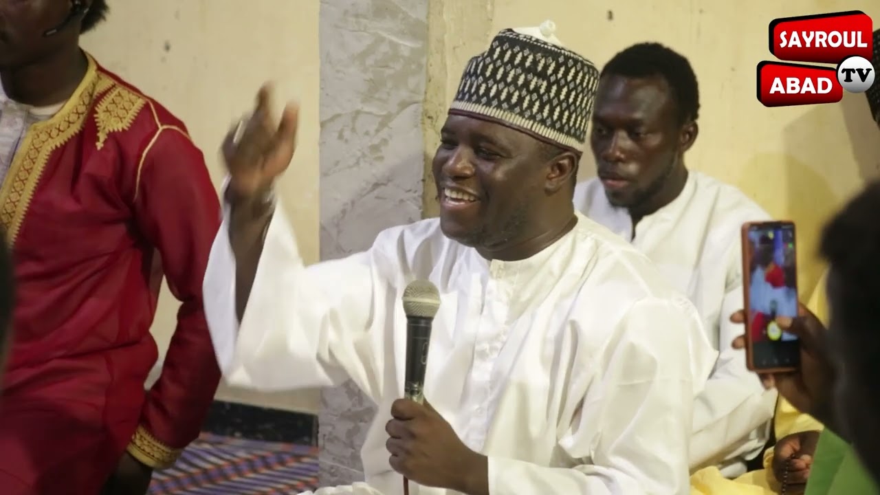 HADARA JUMMAH SAYROUL ABAD DU 21 JUILLET: Zikr CHEIKH TIJANE BOUNEKH avec Ablaye Dramé