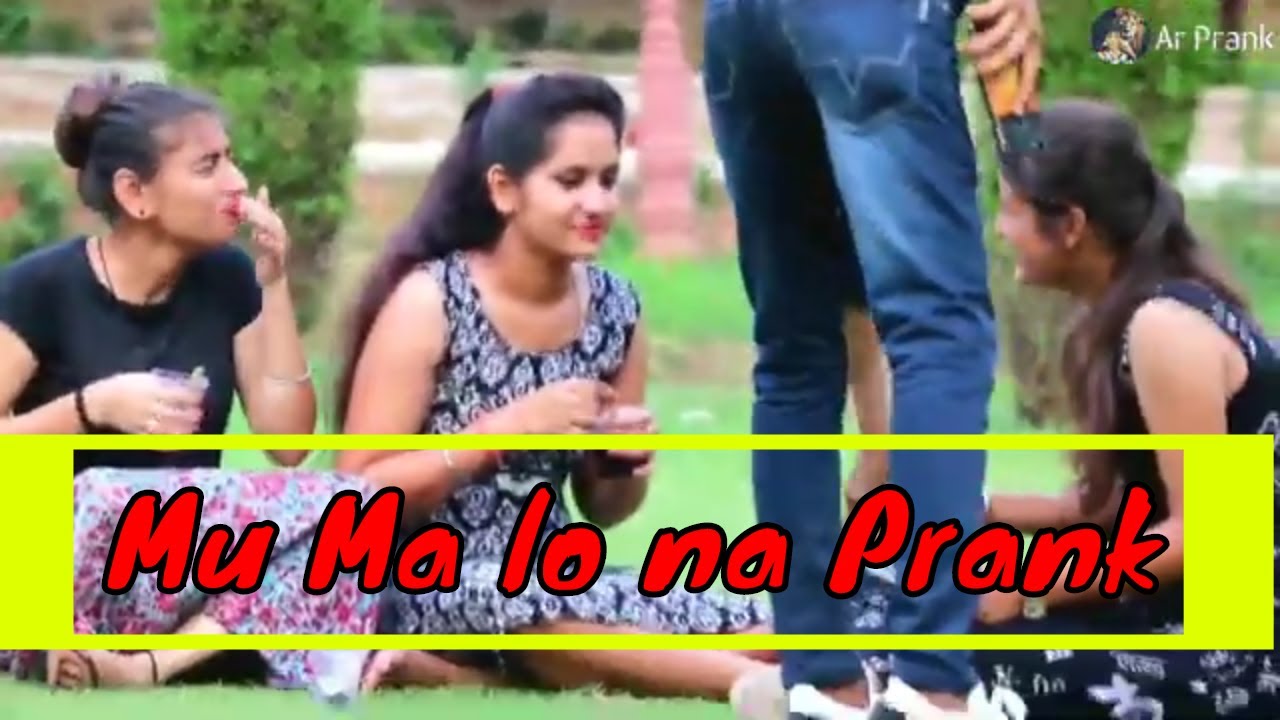 Funny Ringtone Prank On Cute Girls - New Prank Video