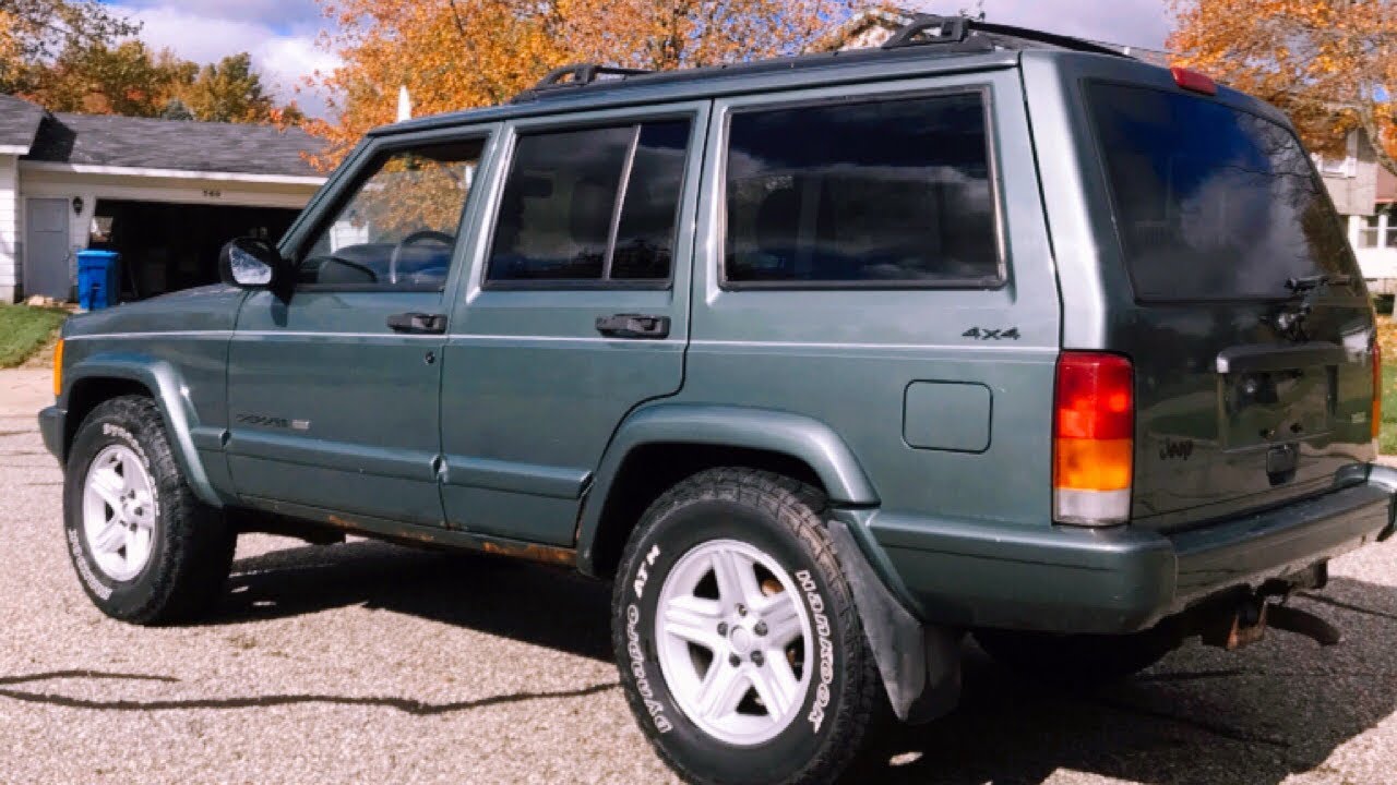 How To BUY A Car CHEAP, FIX IT, And SELL It FAST Pt.32    Very RARE JEEP XJ Gets Oil PUMP