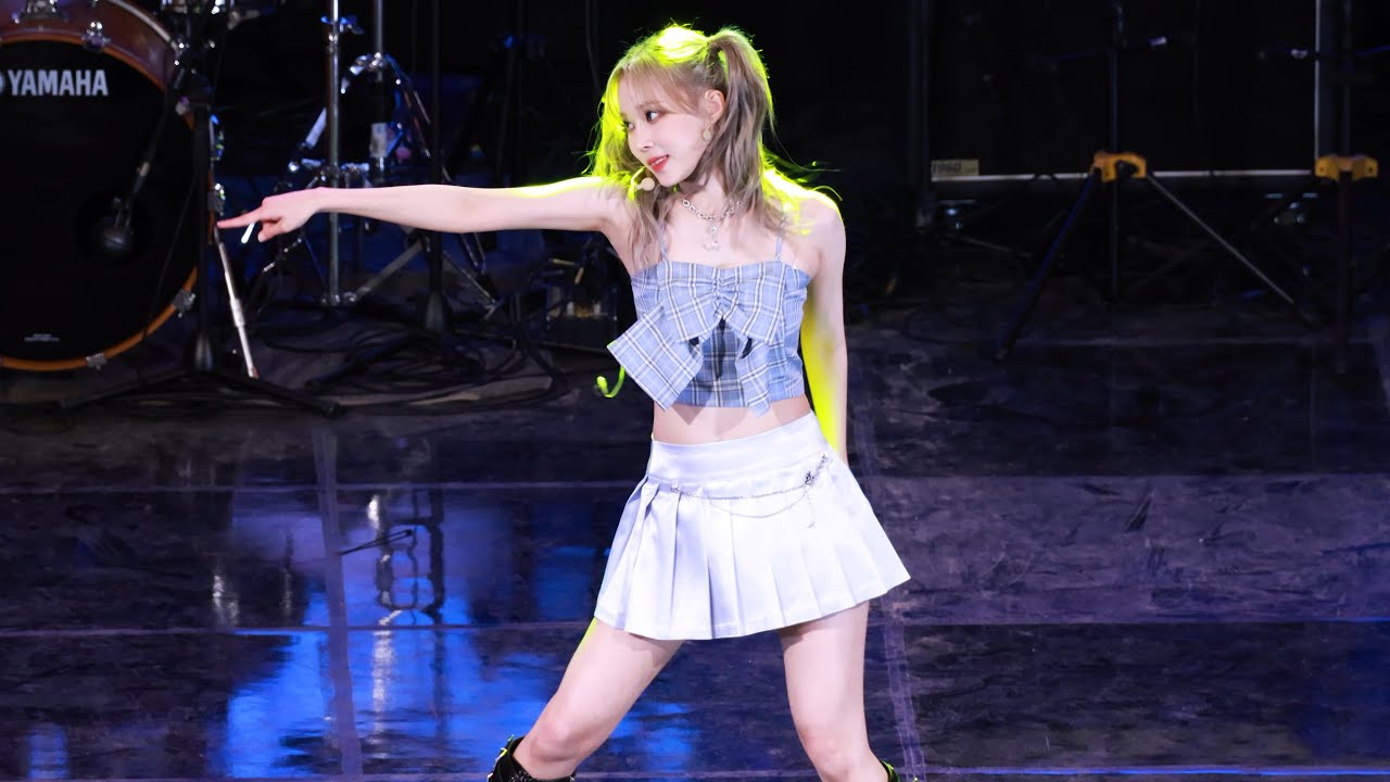 220526 윈터 WINTER 에스파 aespa 'Dreams Come True' 4K 60P 직캠 @한양대 축제 by DaftTaengk