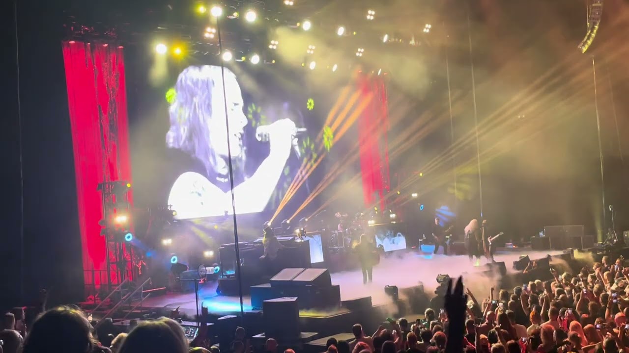 Lynyrd Skynyrd - Free Bird (O2 arena , Prague Czech Republic) 7.7. 2025