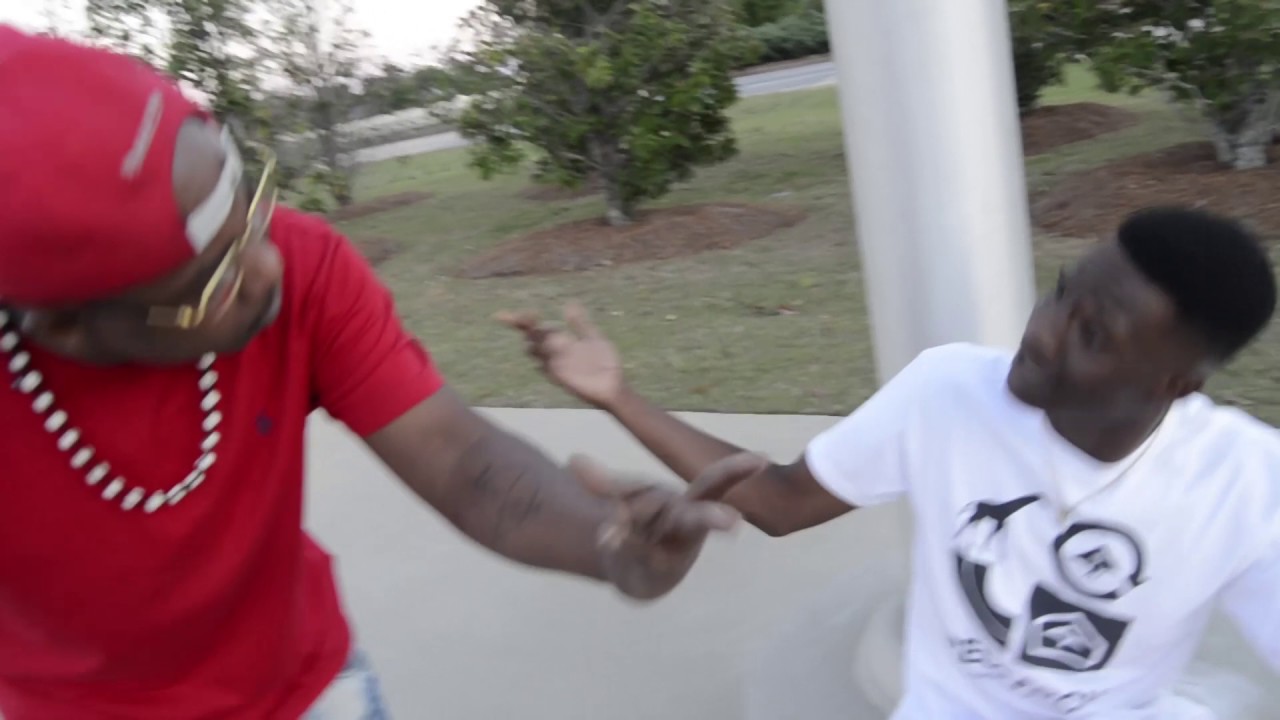 Flight Risk Clevo & StruggleTracclife - 