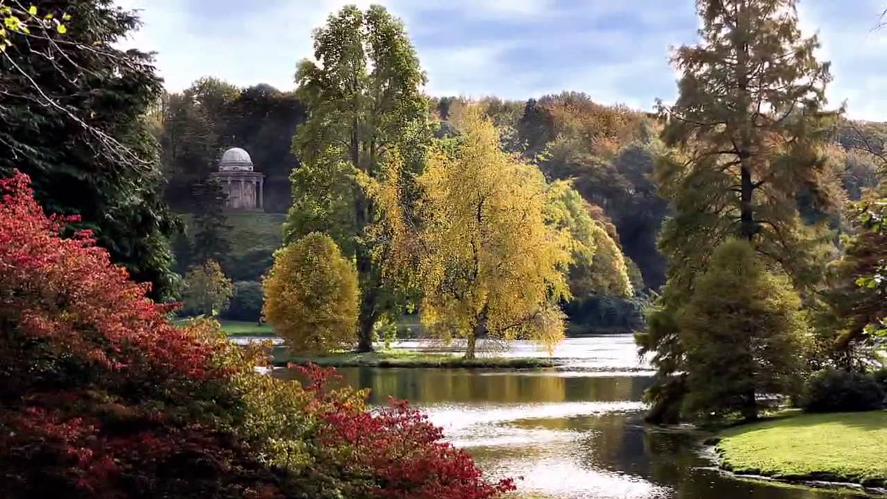 Stourhead in Autumn