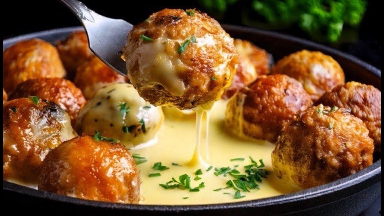 Die besten schwedischen Fleischbällchen aller Zeiten! Einfaches & saftiges Rezept